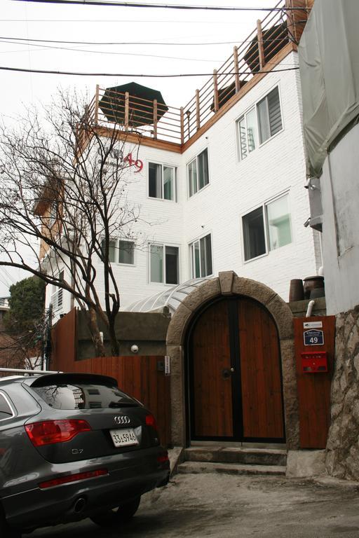 Crib 49 Guesthouse - Foreigner Only Seoel Buitenkant foto
